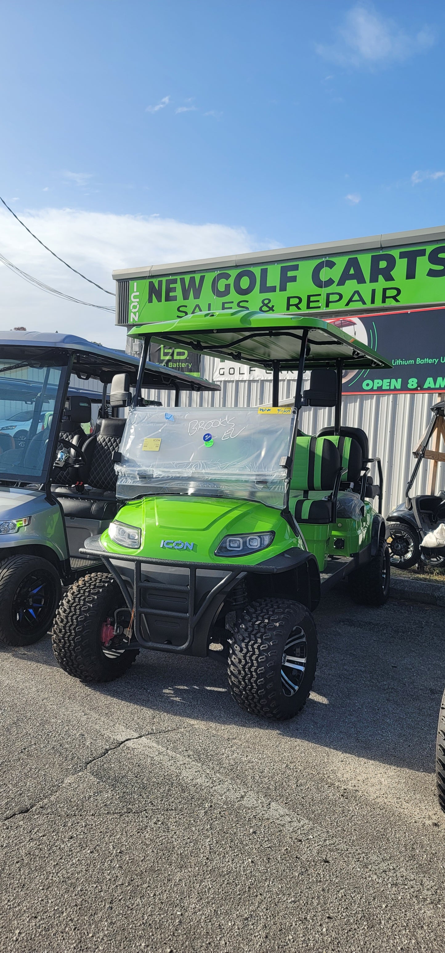 π Brooks EV Halloween Golf Cart Sale π»