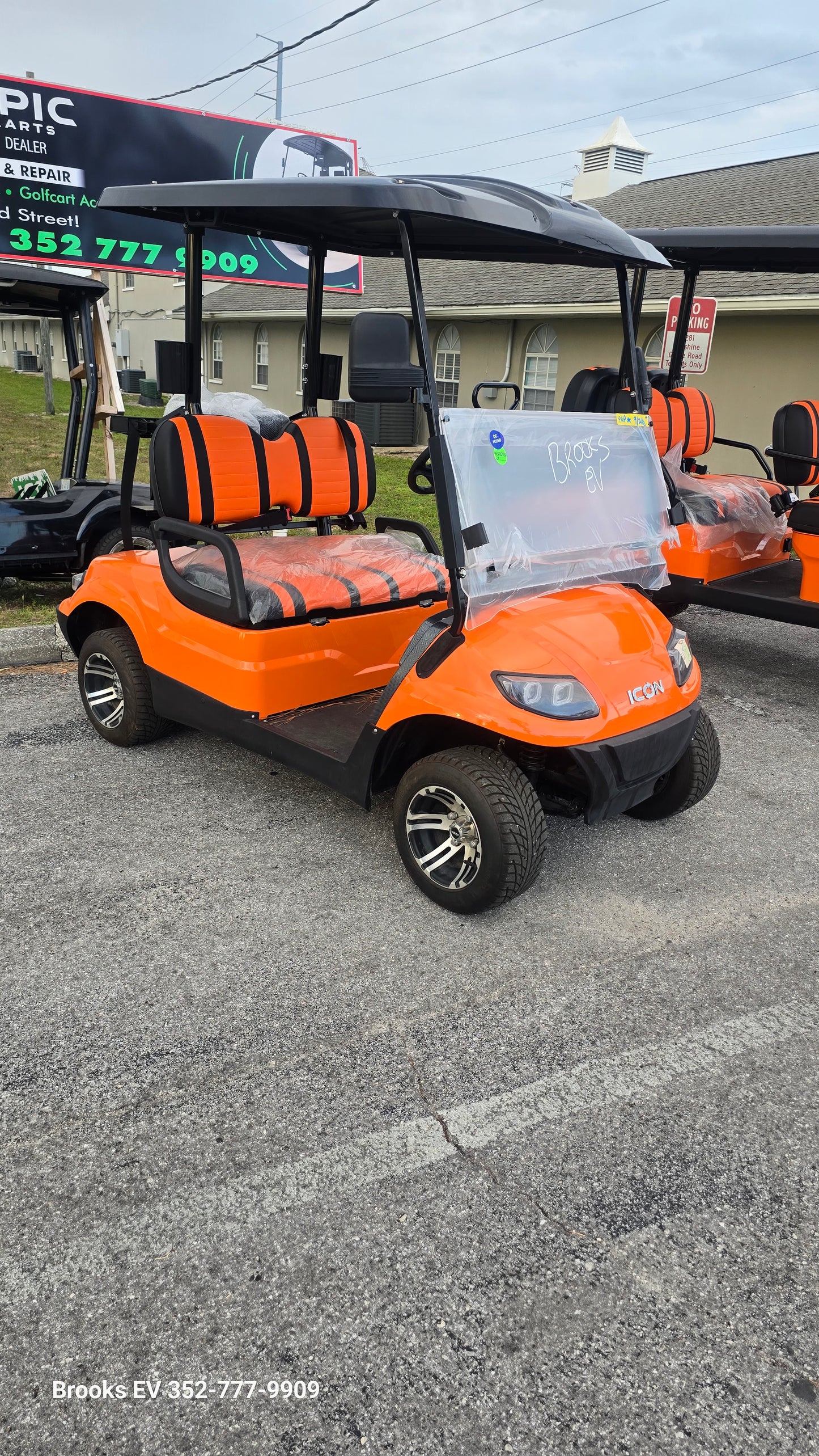 π Brooks EV Halloween Golf Cart Sale π»