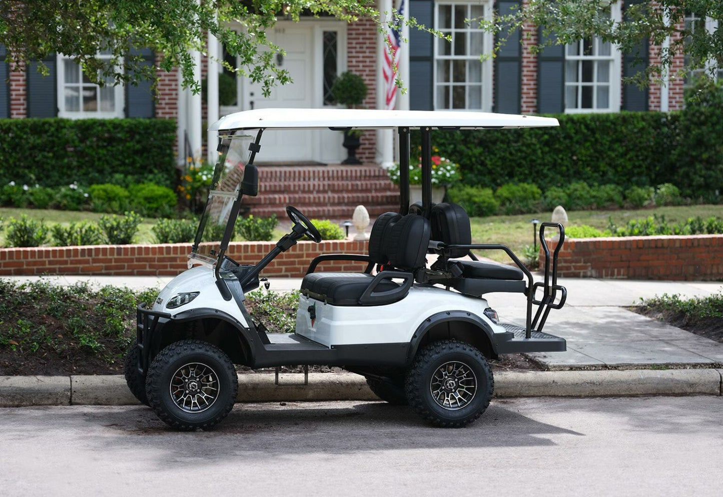 2025 Icon G40L Gas golf cart