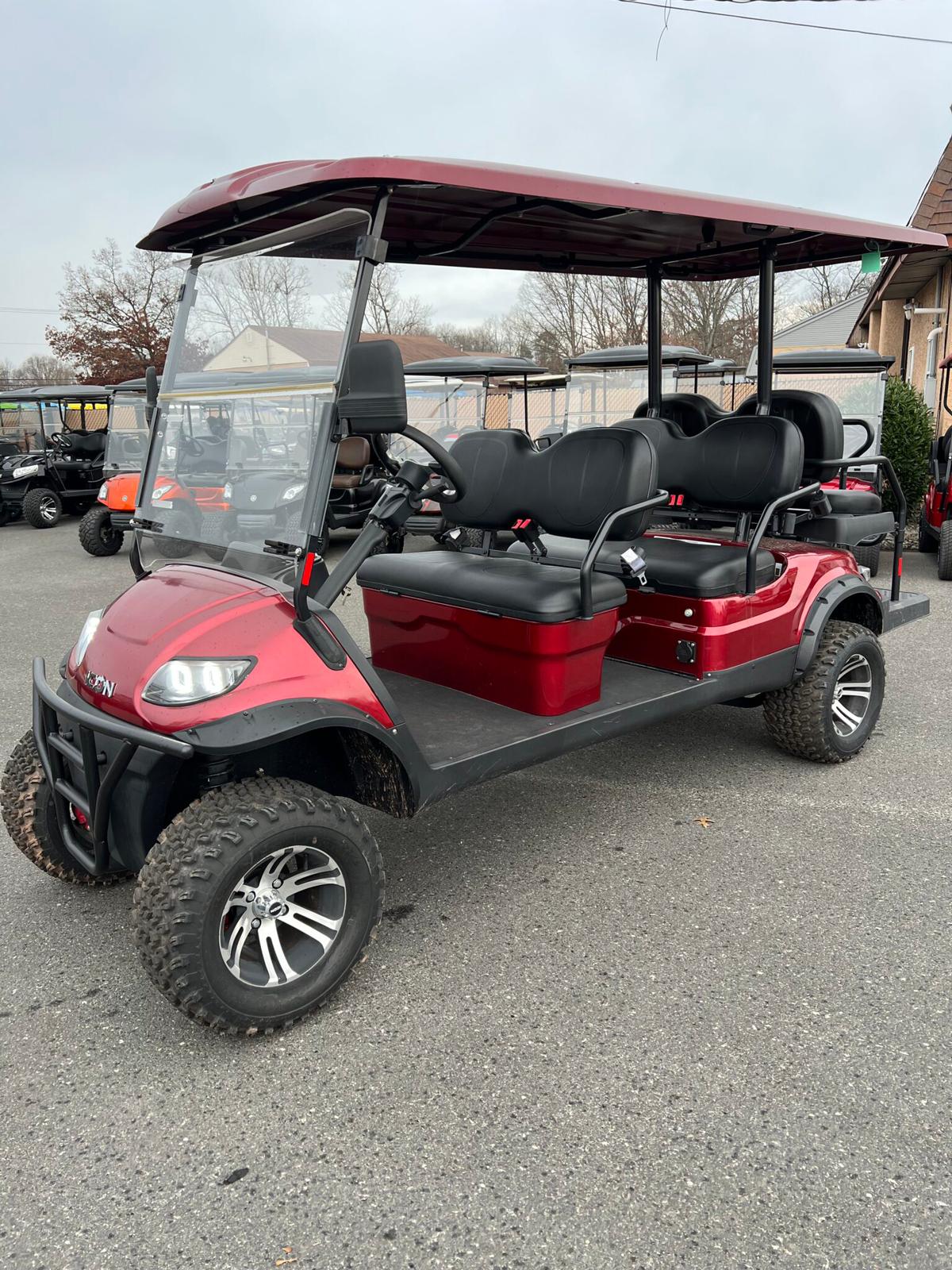2025 Icon i60L Golf Carts