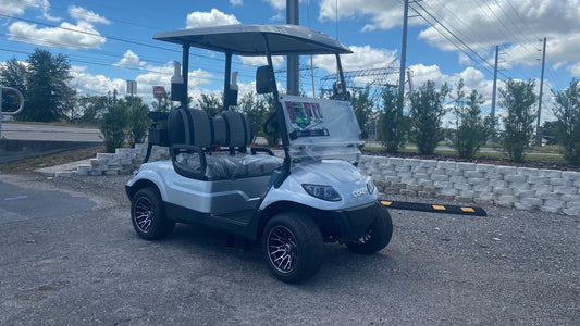 2025 Silver ICON i20 Golf Cart lithium
