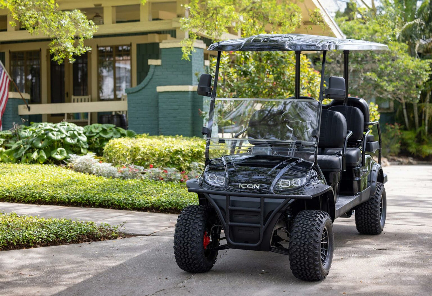 2025 Icon G60L gas golf cart