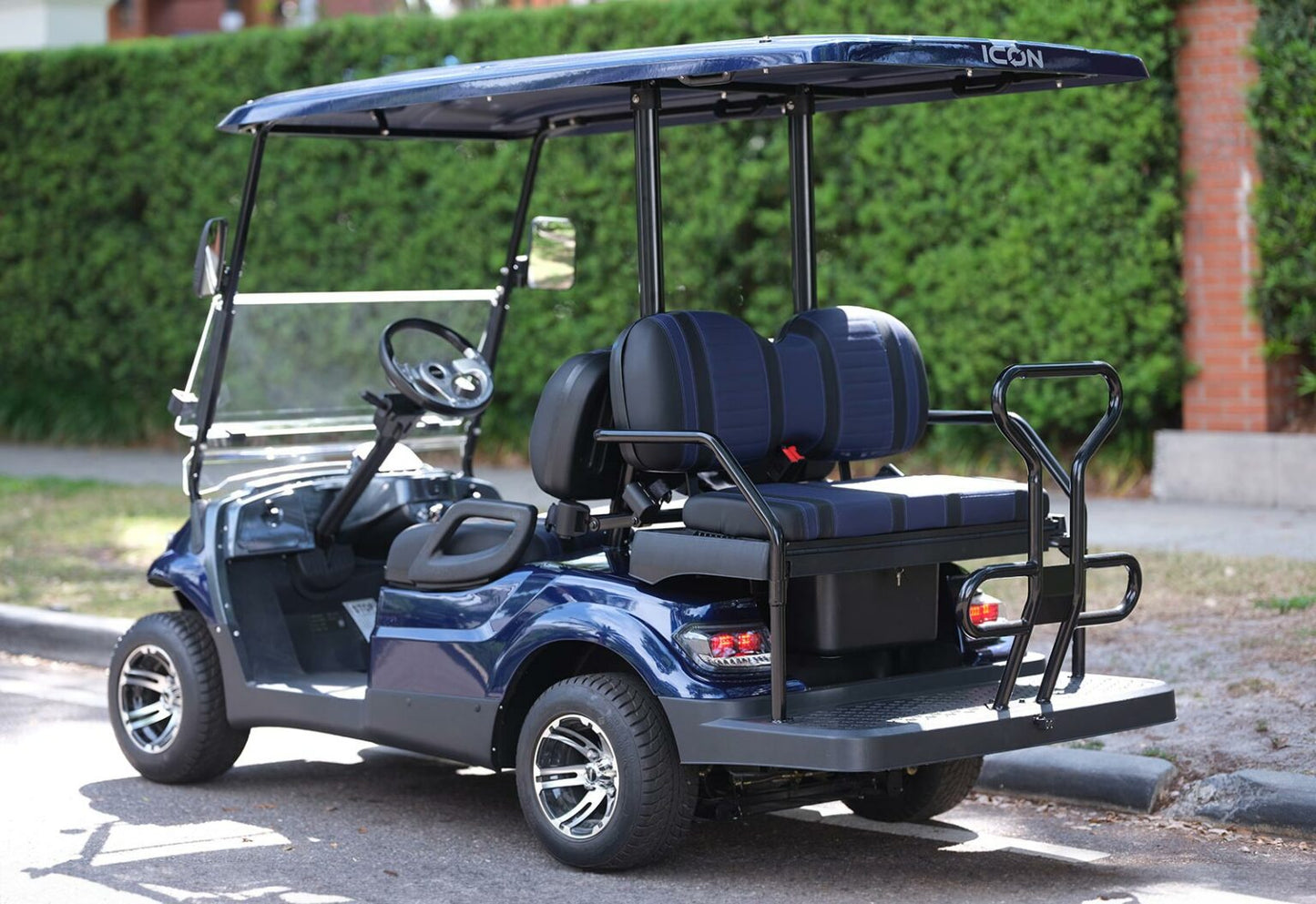 2025 Icon G40 gas golf cart