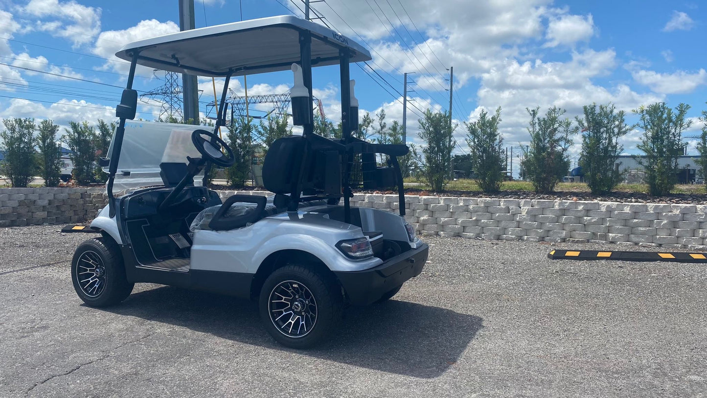 2025 Silver ICON i20 Golf Cart lithium