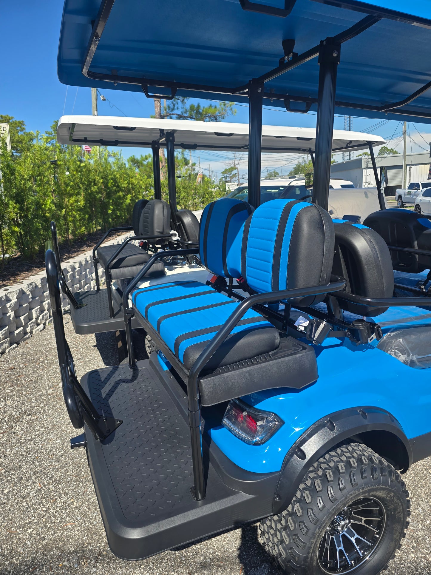 2025 6 Seaters