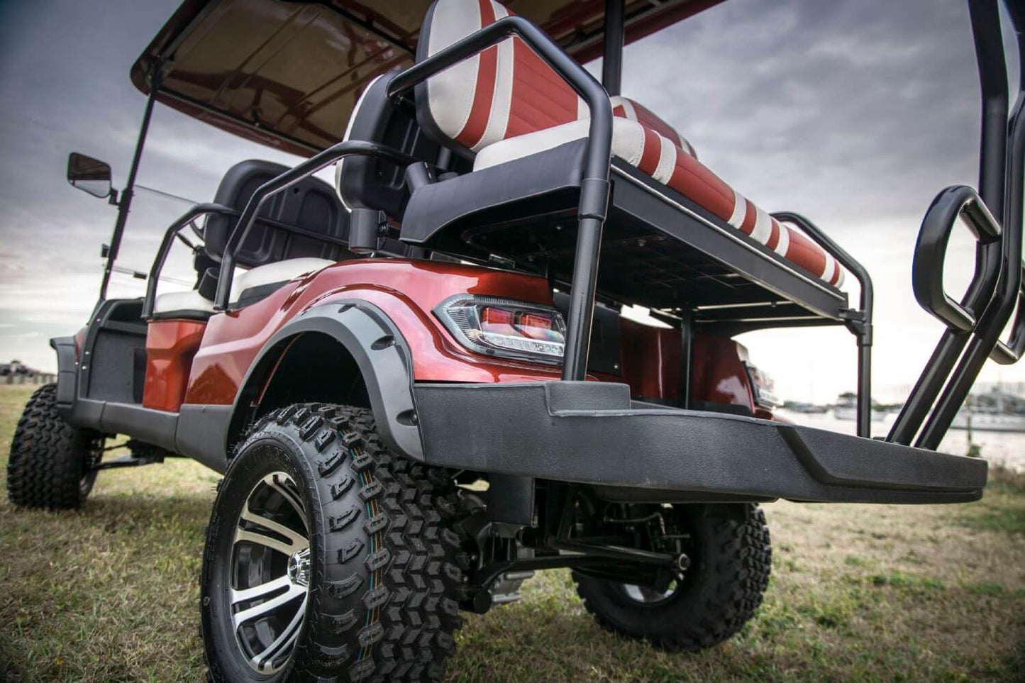 2025 Icon i60L Golf Cart