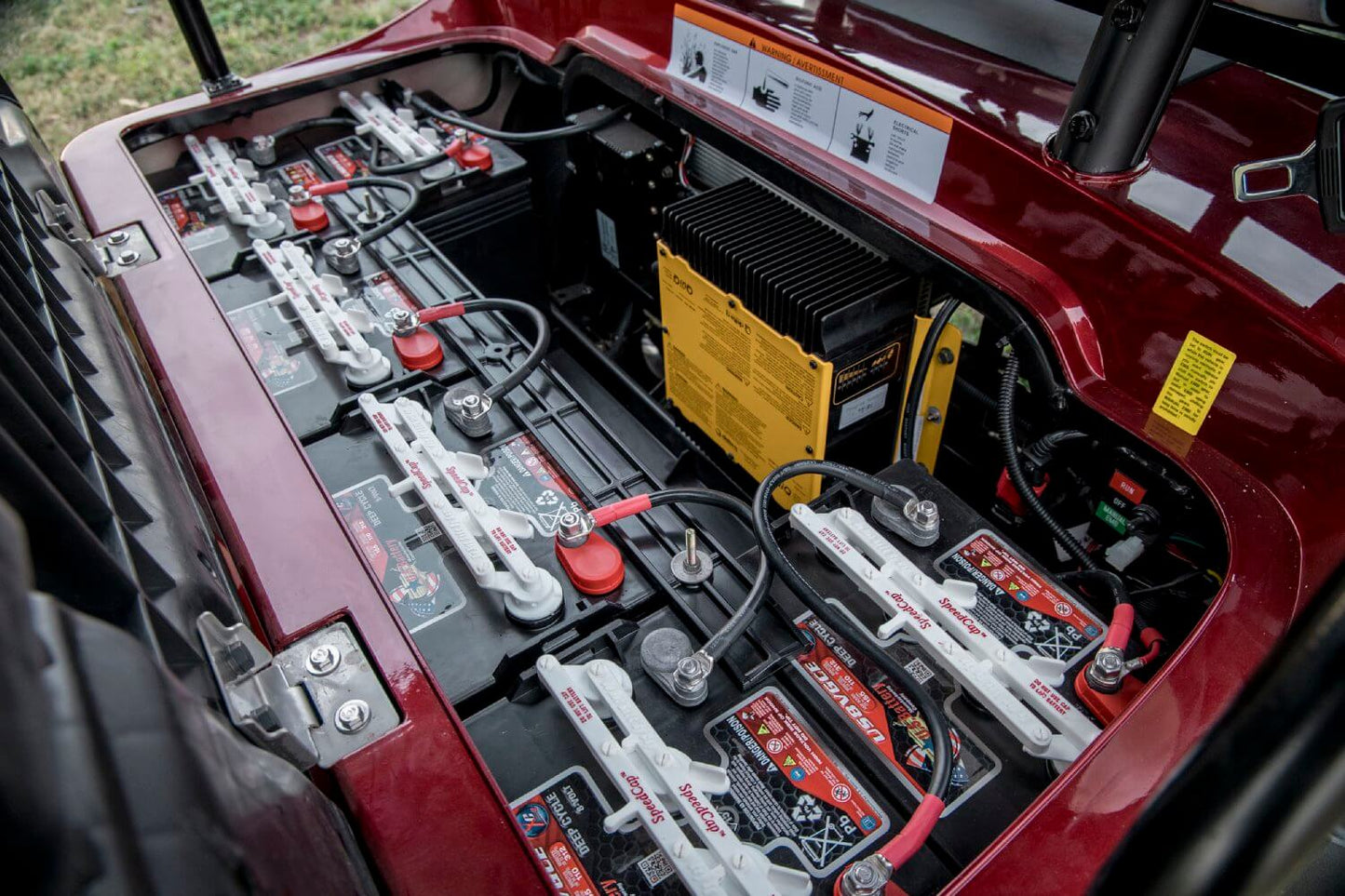 2025 Icon i60L Golf Cart