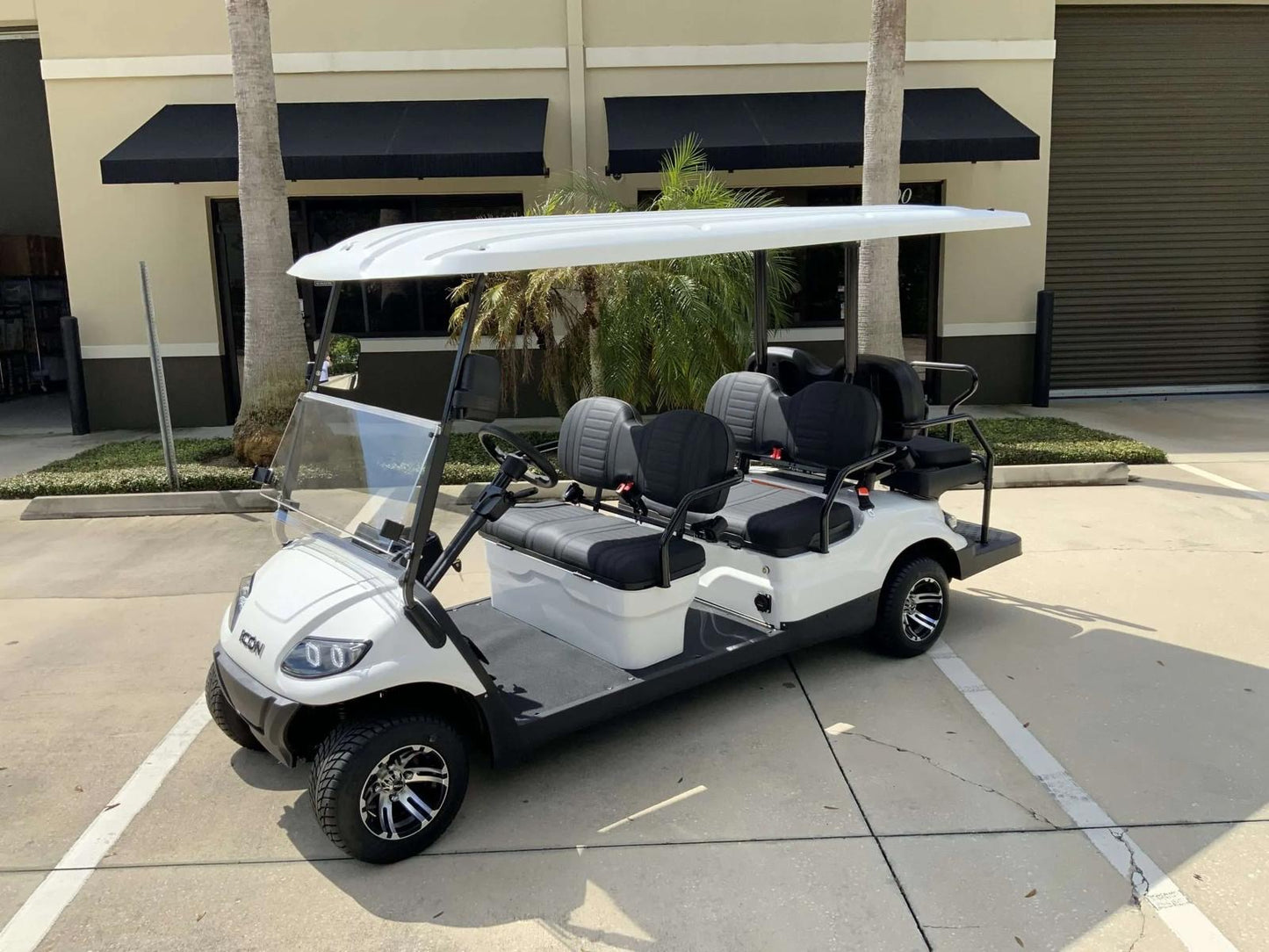 2024 Icon i60 Golf cart