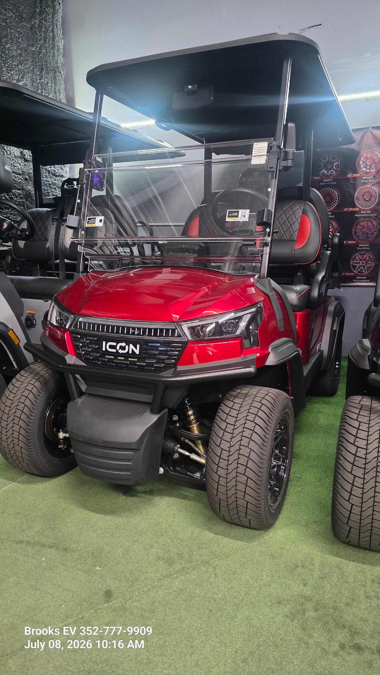 2025 ICON golf cart leftover — Brooks EV Brooksville showroom