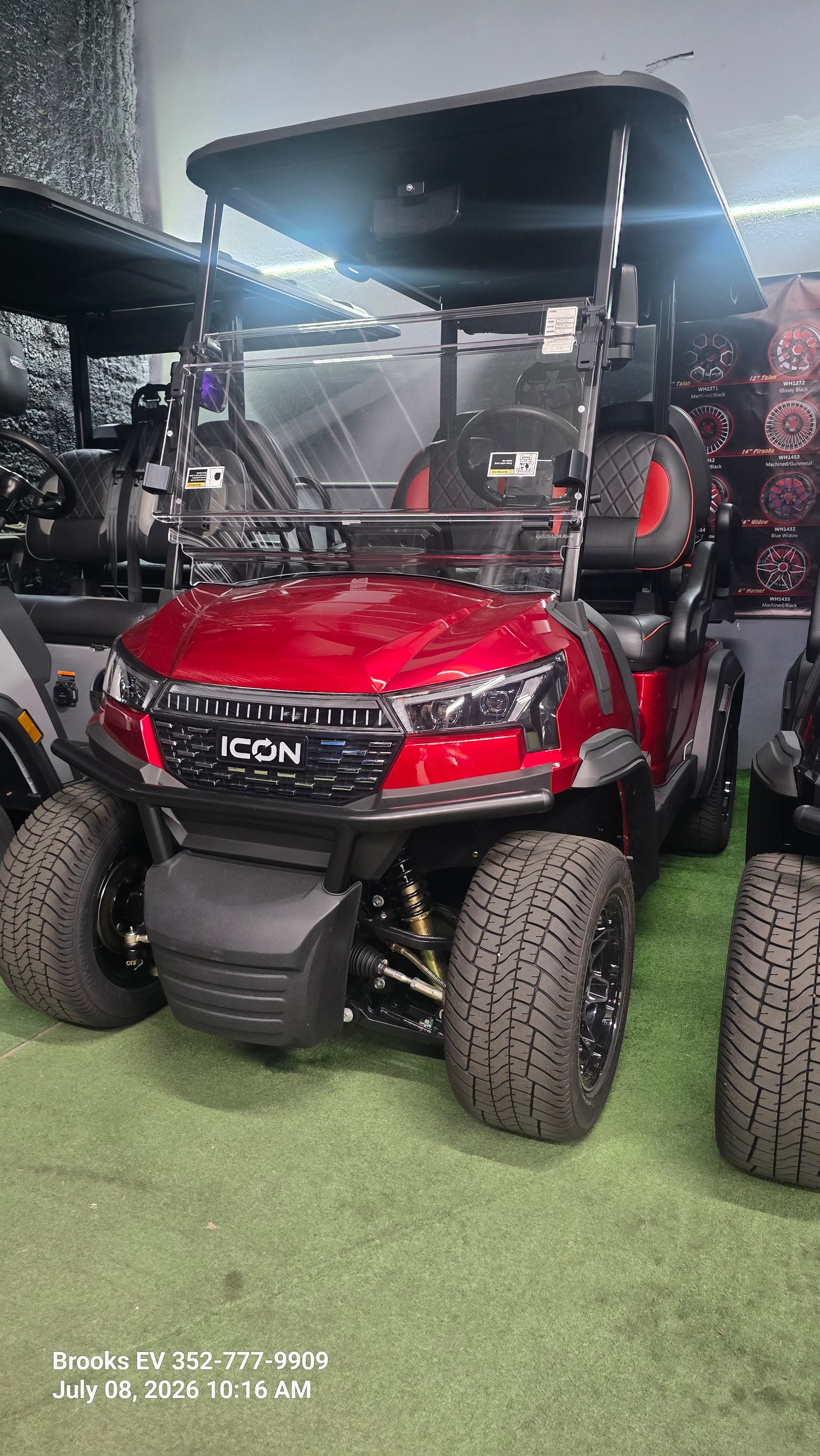 2025 ICON golf cart leftover — Brooks EV Brooksville showroom