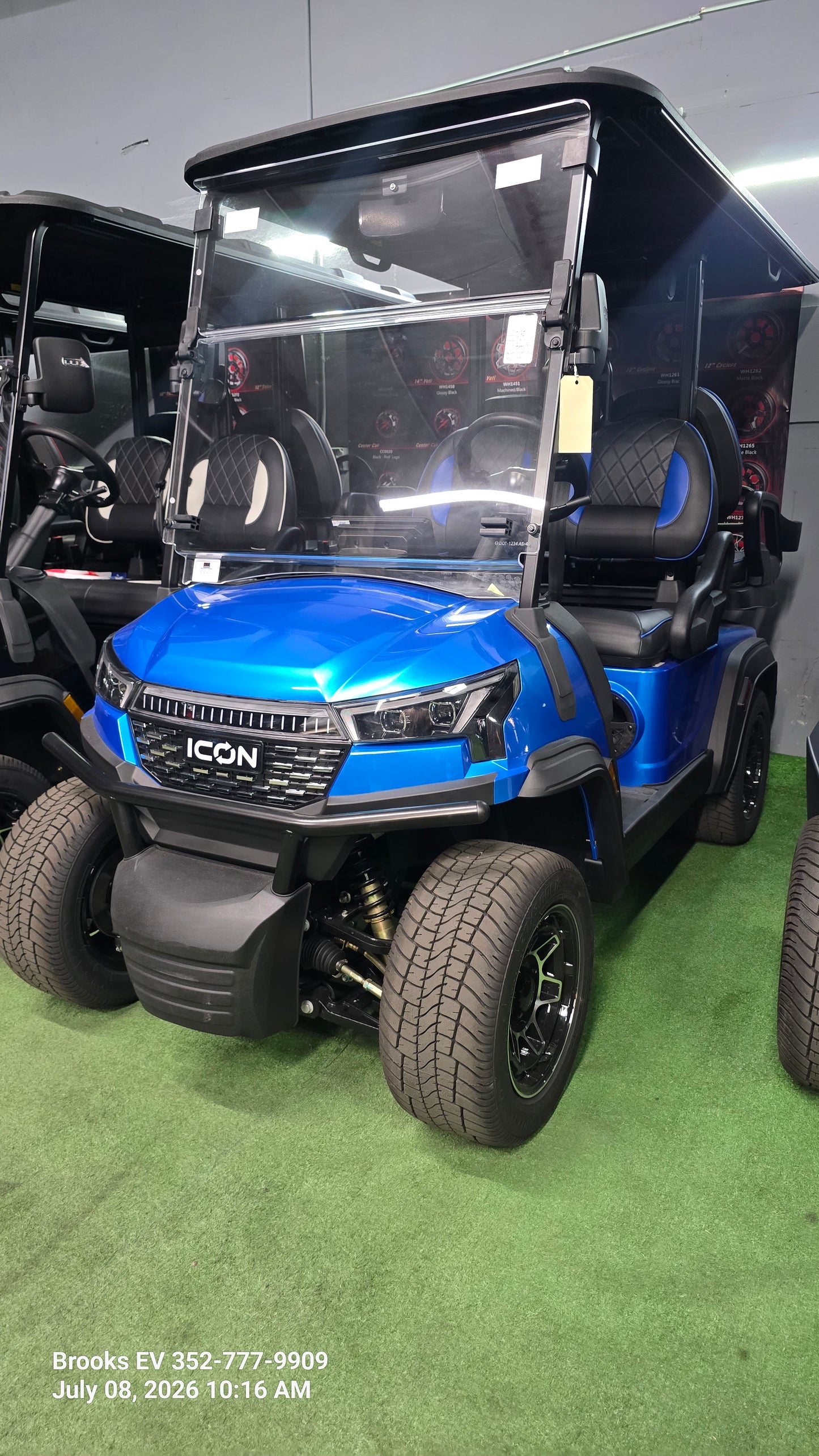 2025 ICON golf cart leftover — Brooks EV Brooksville showroom