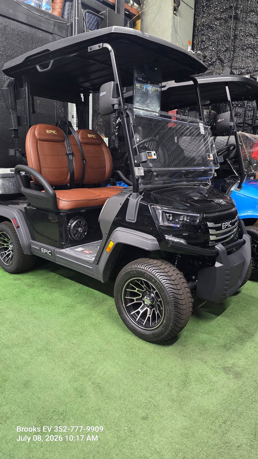 2025 ICON golf cart leftover — Brooks EV Brooksville showroom