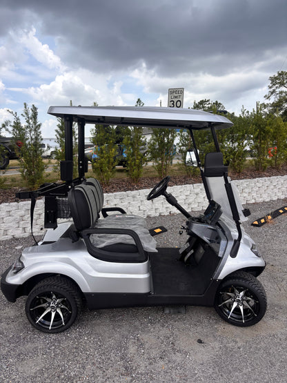 Silver i20 Icon 2025