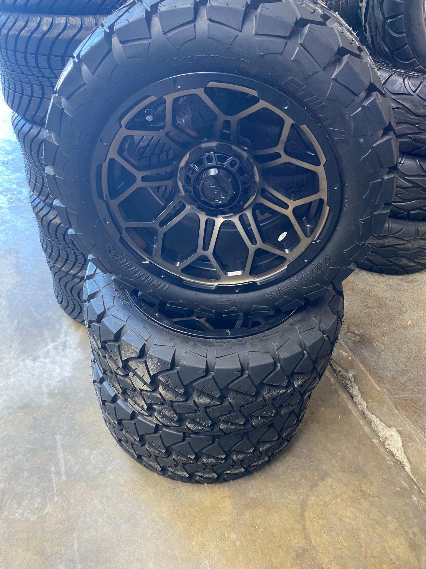 Custom Wheels & Tires