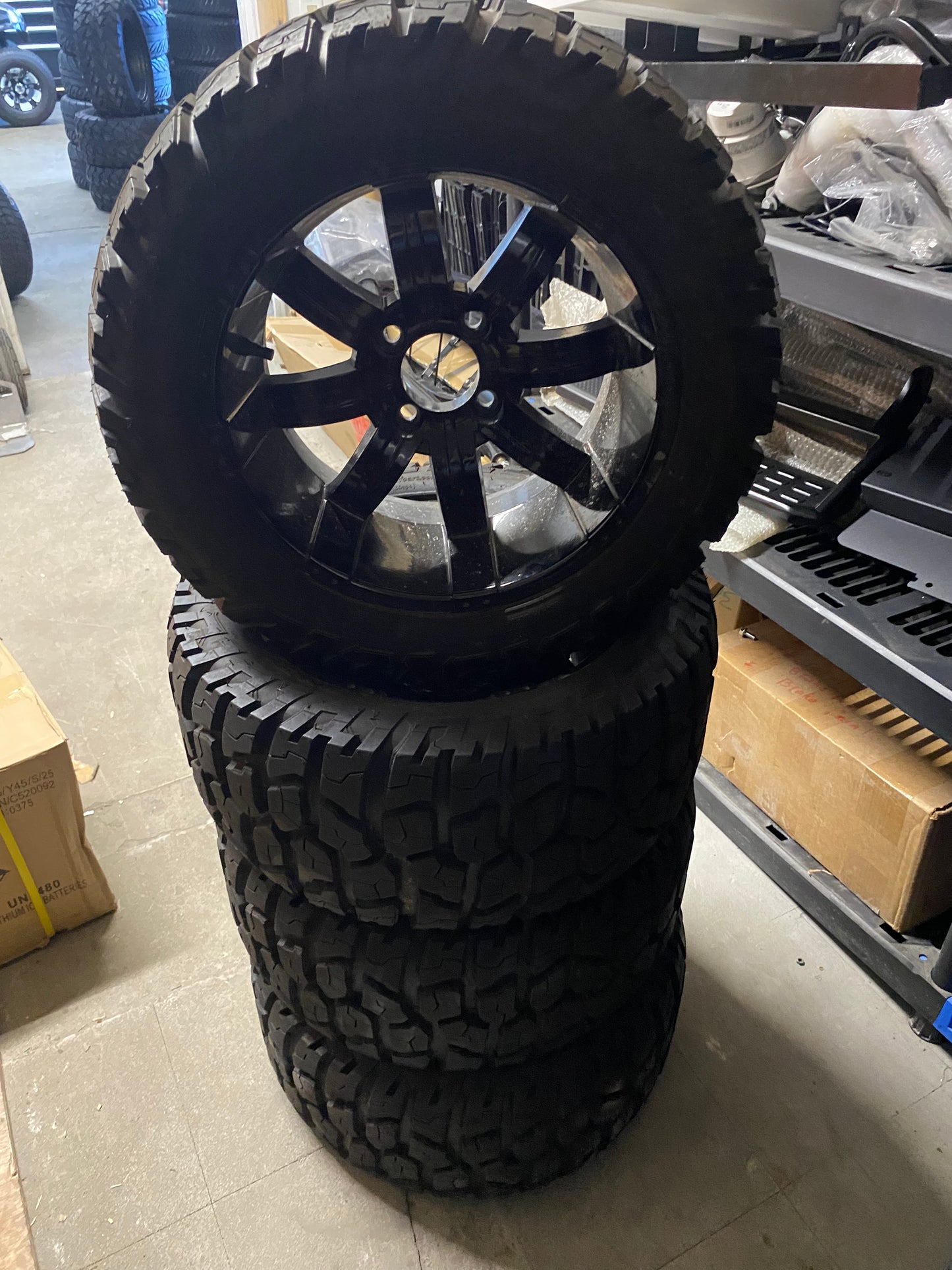 Custom Wheels & Tires