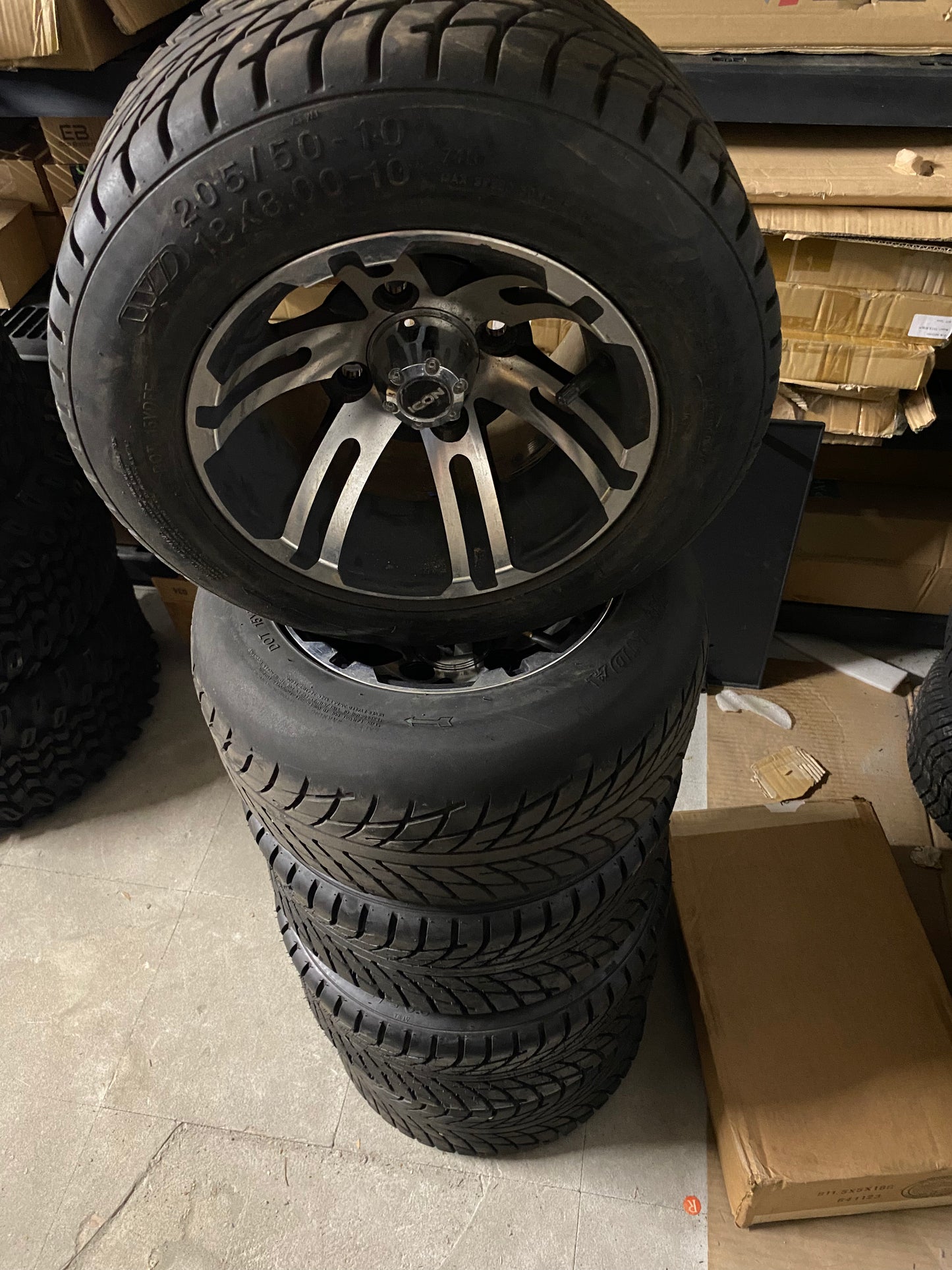 Custom Wheels & Tires