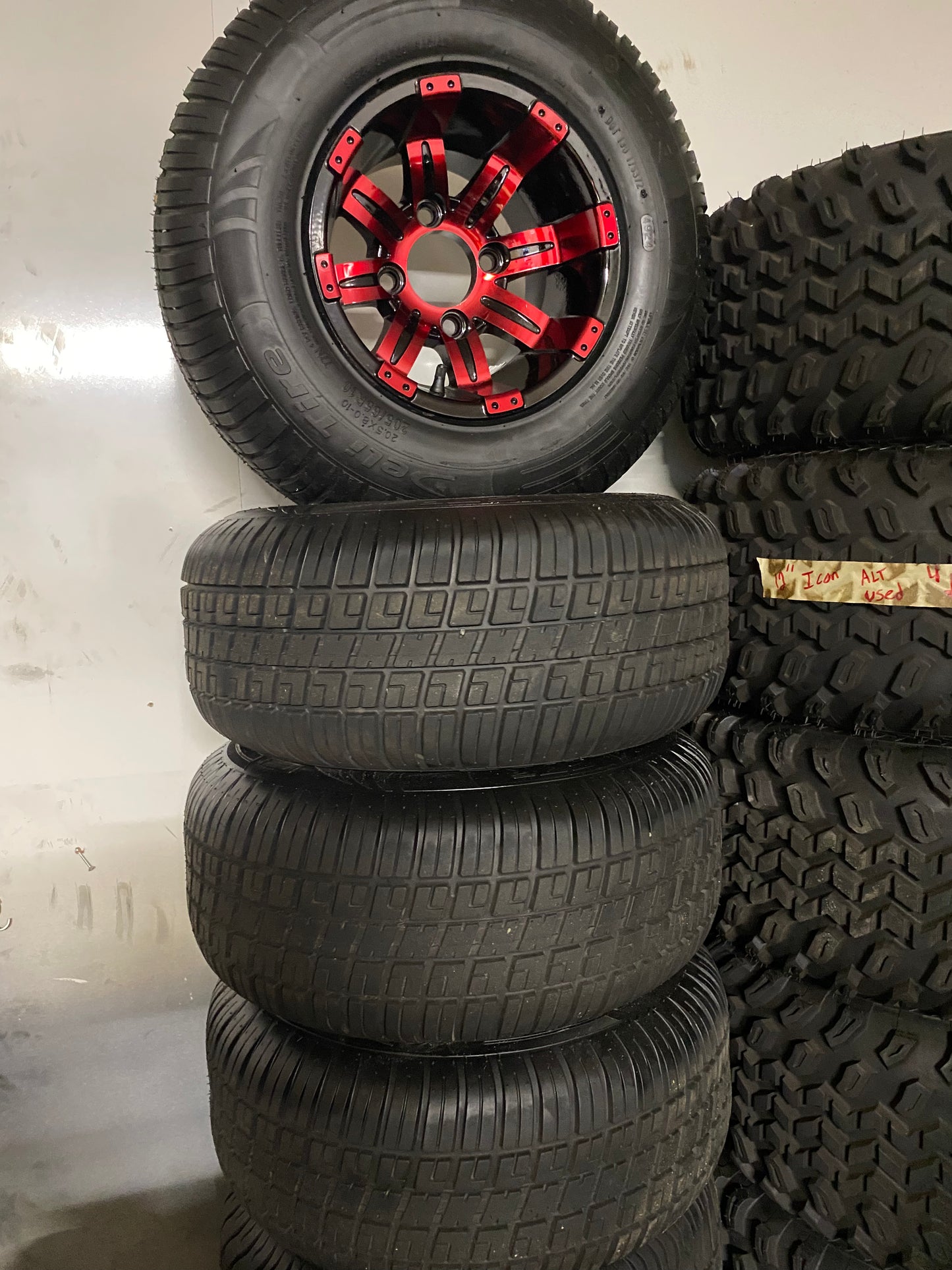 Custom Wheels & Tires