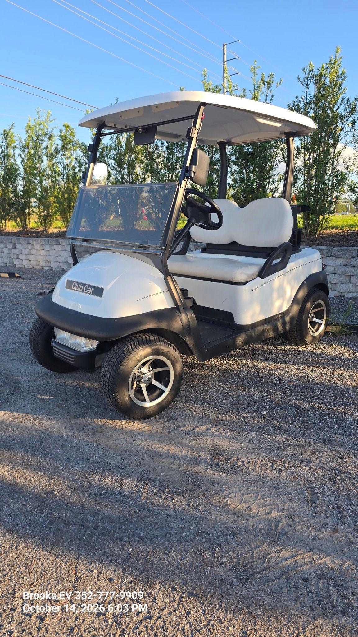 2005 Club Car Precedent White — front three-quarter view
