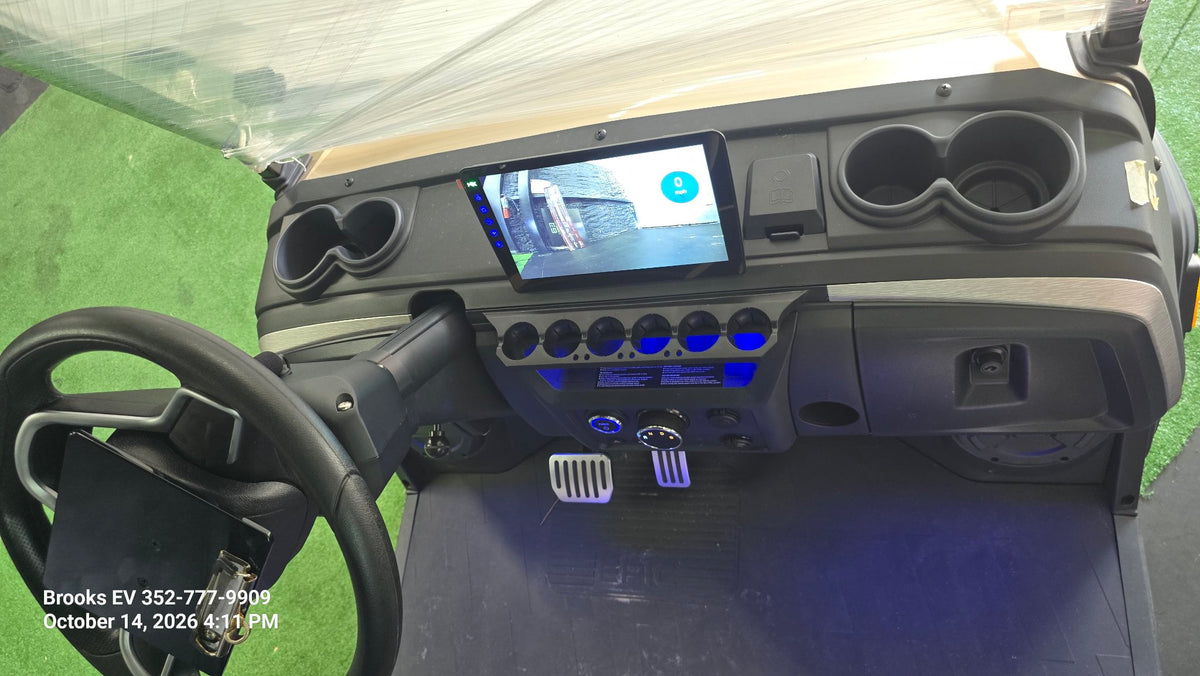2026 EPIC E20FX Cashmere — dash display, additional photos