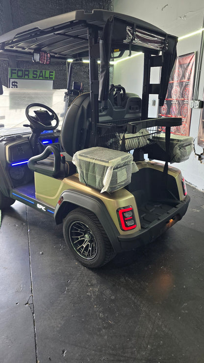 2026 EPIC E20FX Cashmere rear view