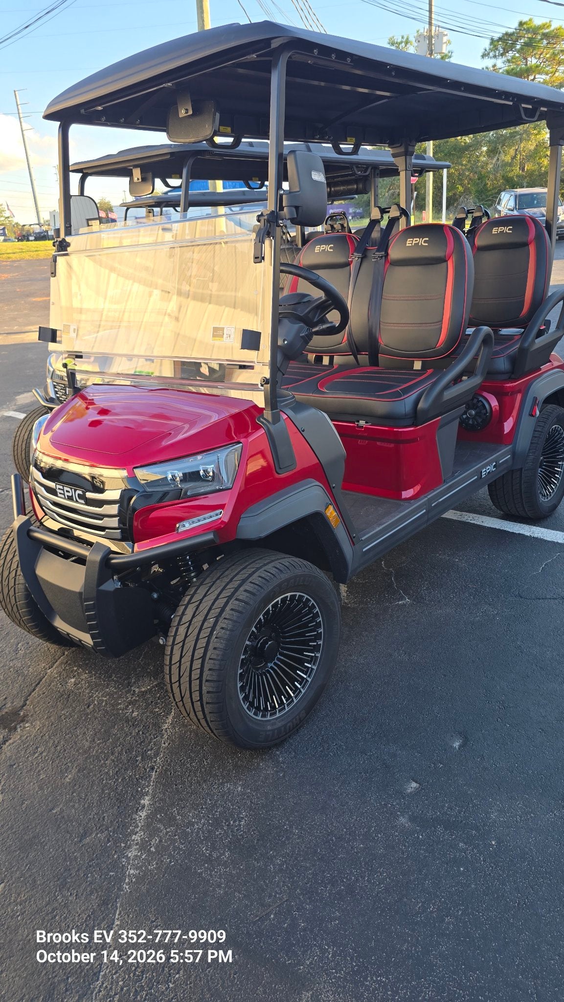 2026 EPIC E40FX Cherry — front three-quarter view