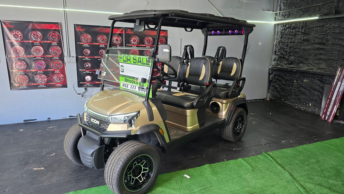 2026 ICON i40FX Champagne — rear seat