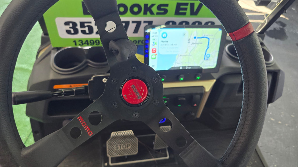 2026 ICON i40FX Champagne — MOMO steering wheel