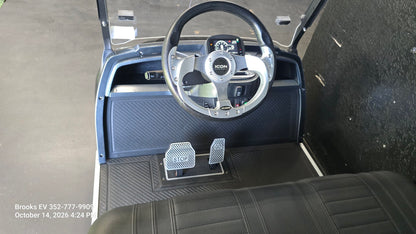 2025 ICON G60 Black — steering wheel and pedals