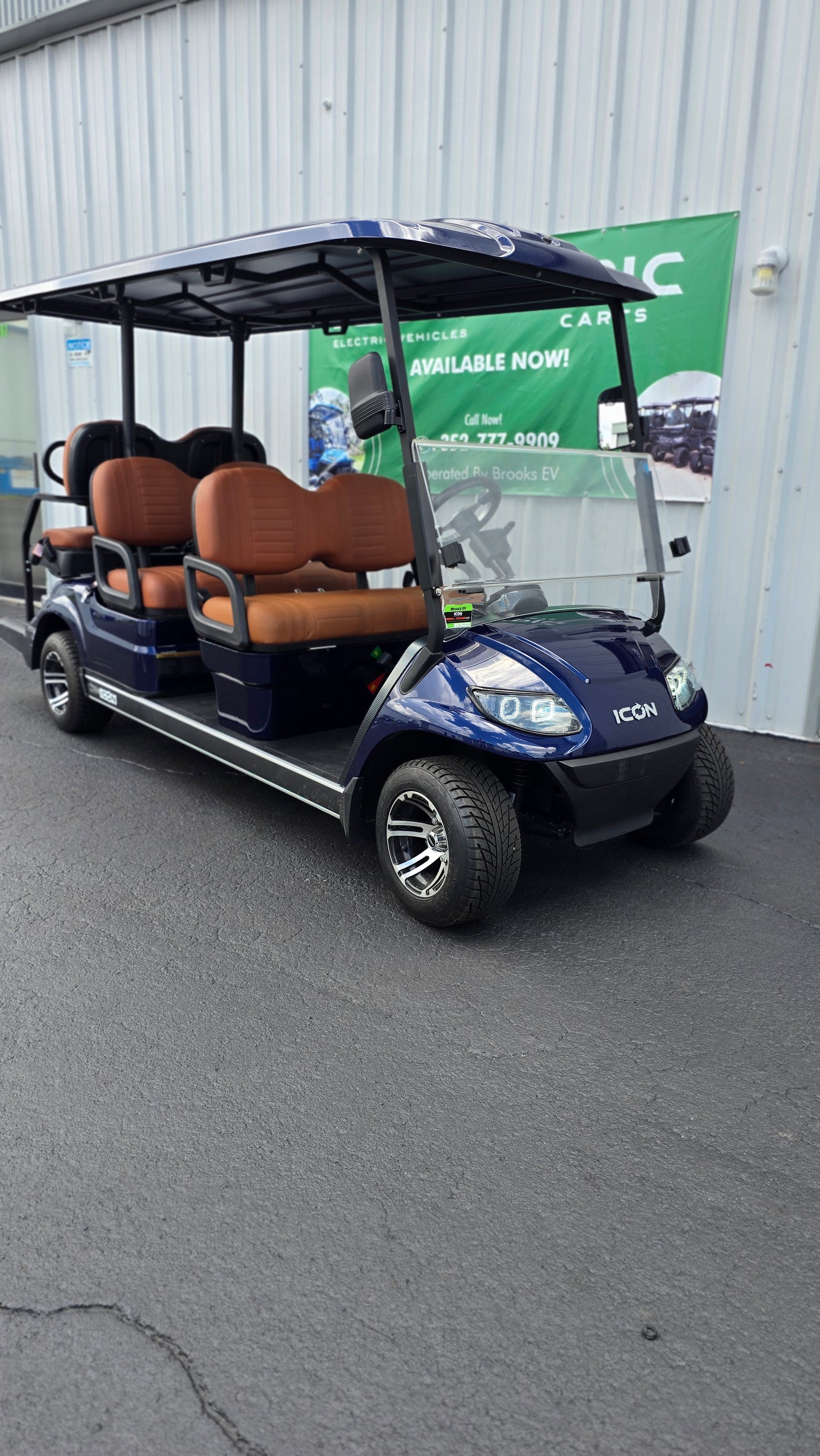 ICON G60 Gas — Navy Blue · 6 Passenger
