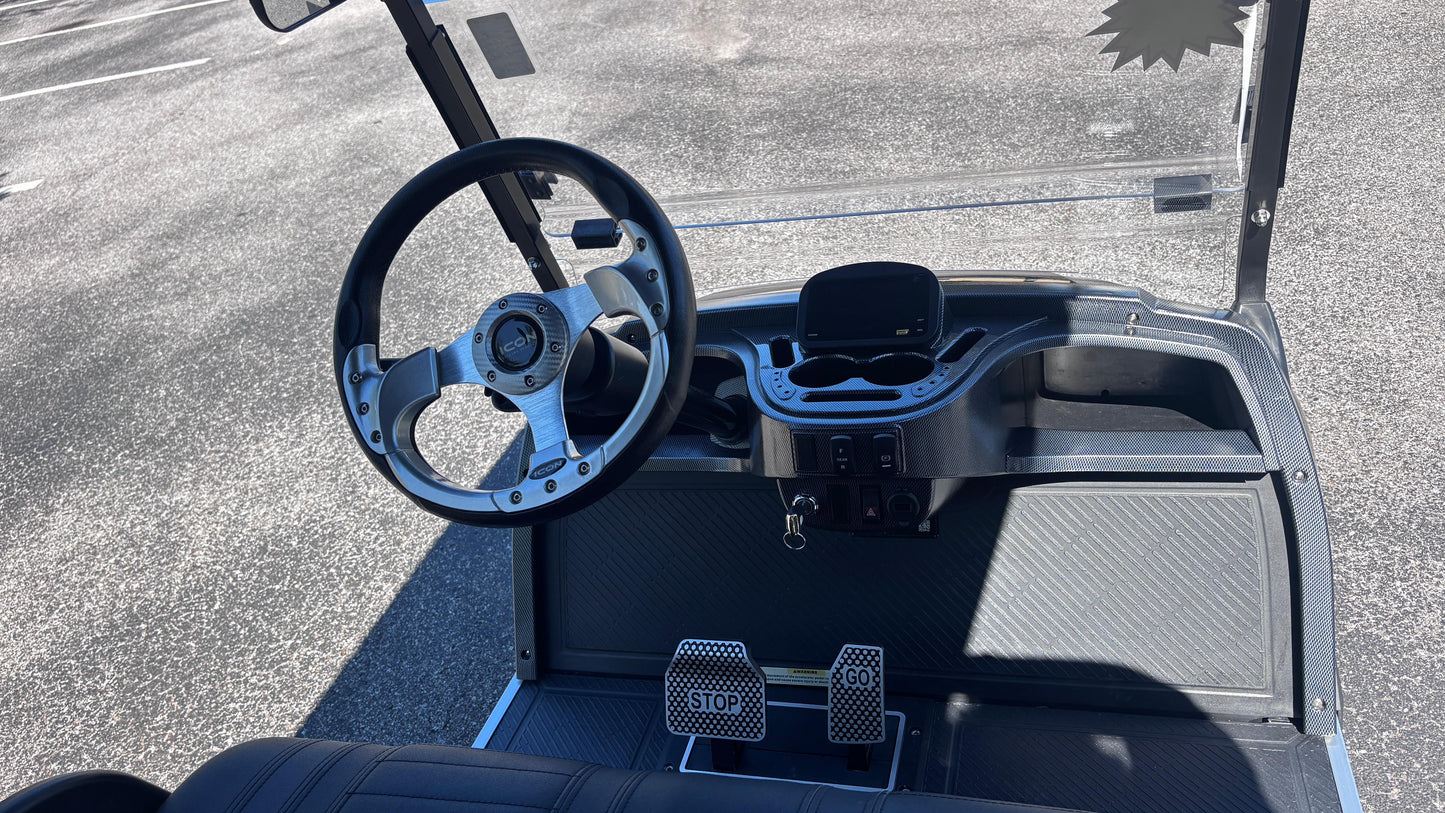 2024 ICON G40 Gas — 4 Passenger