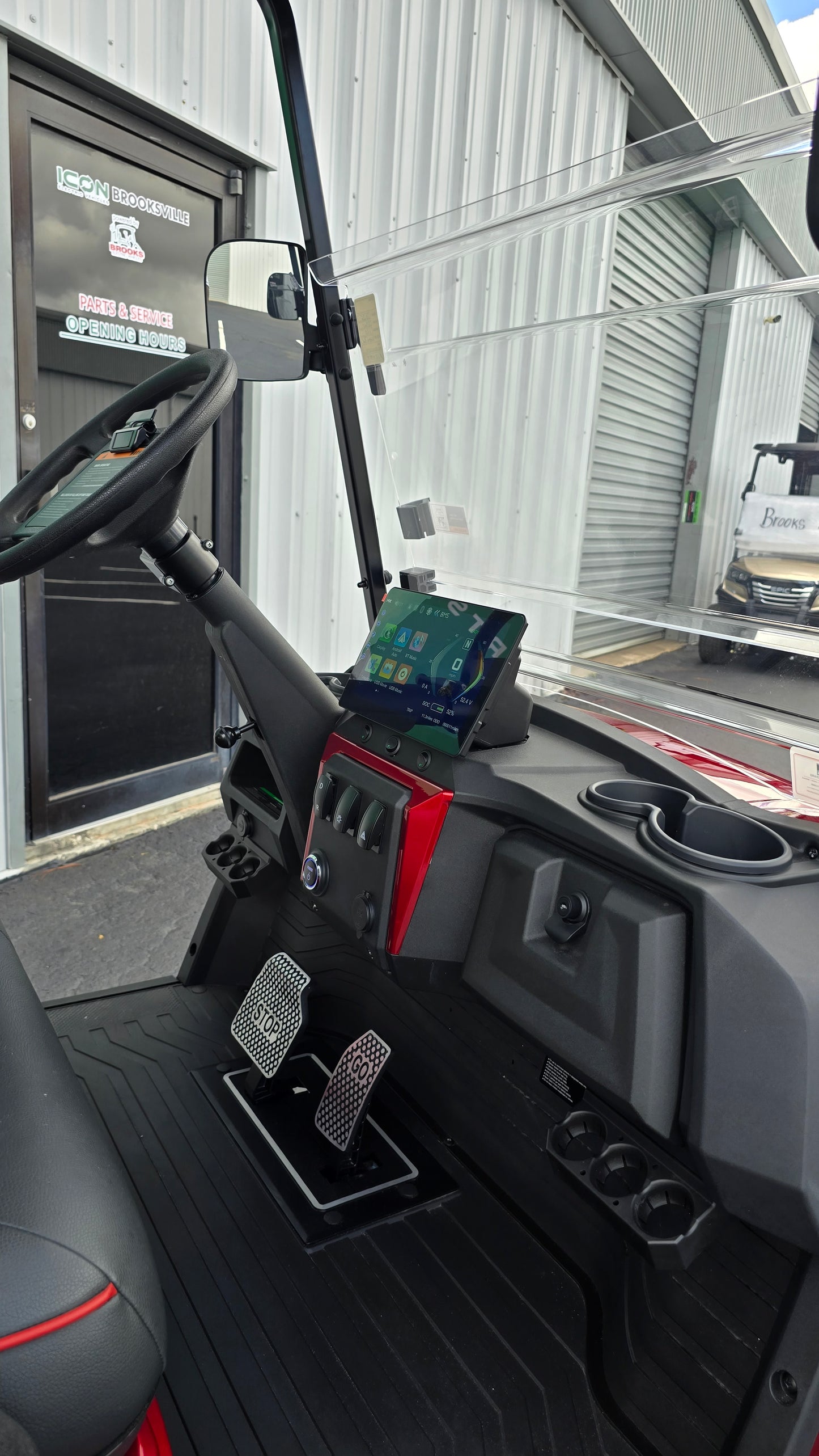 2026 ICON i20X — Apple Cherry Red · 2 Passenger Lithium