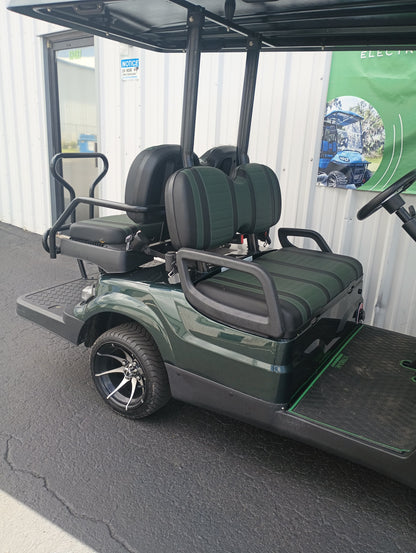 2024 ICON i40 — Forest Green · 4 Passenger · Legacy Stock