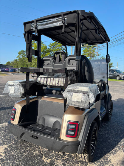 2026 EPIC E20FX — Cashmere · 2 Passenger