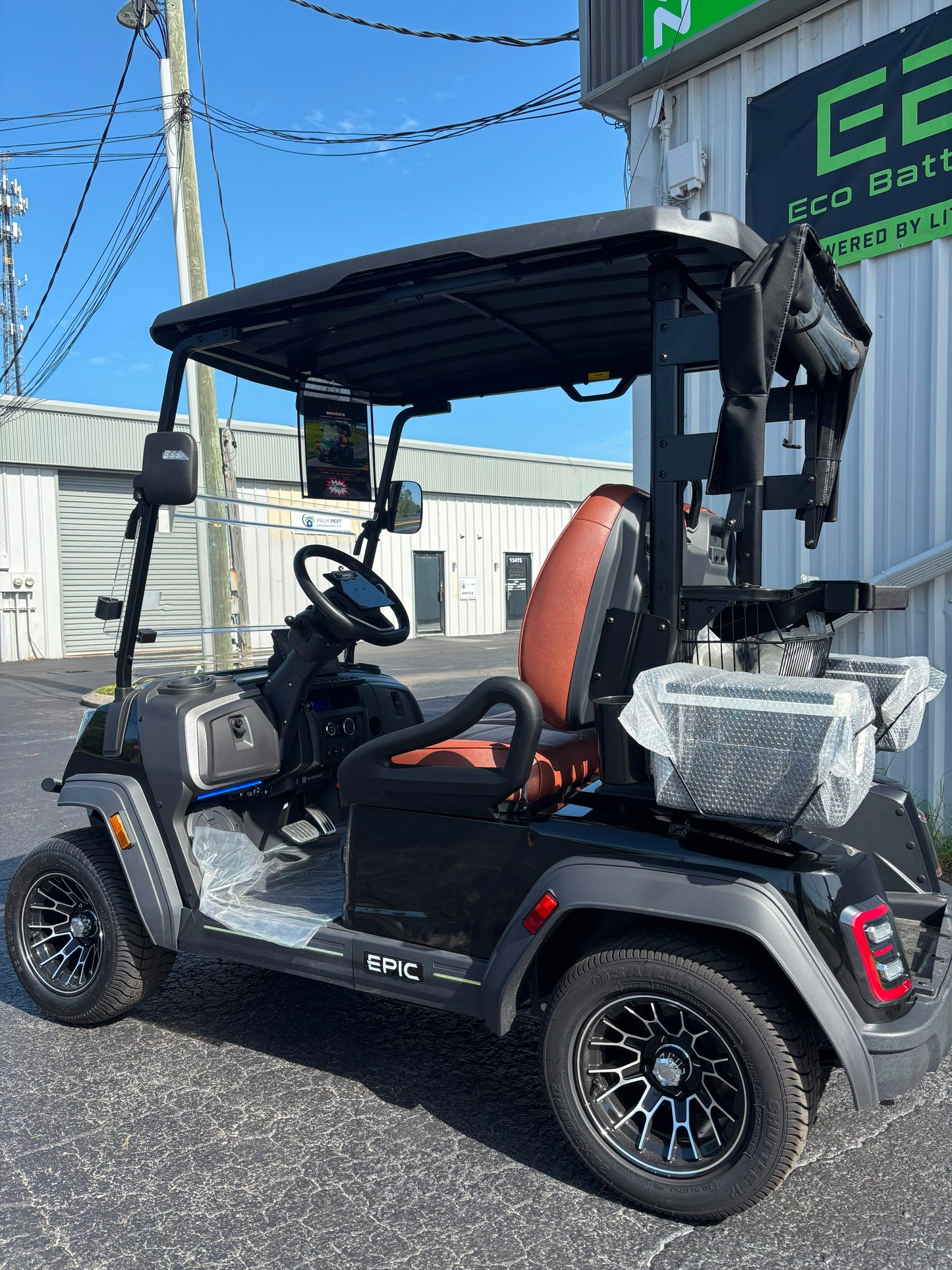 2026 EPIC E20FX — Black · 2 Passenger