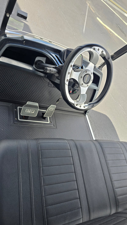 2025 ICON G60 Gas — Black · 6 Passenger