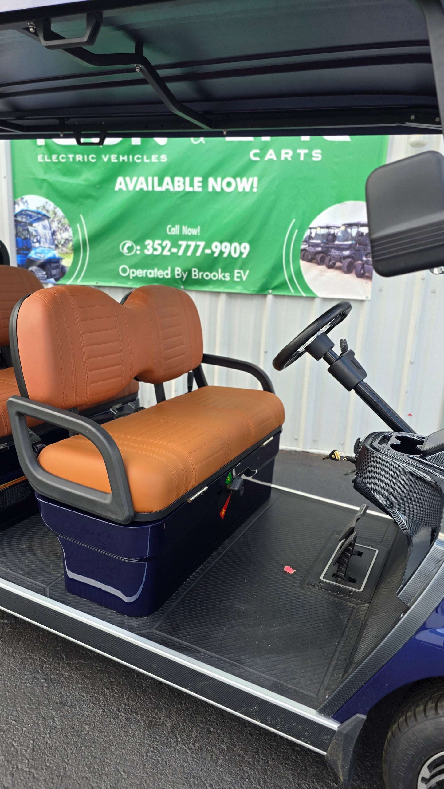 ICON G60 Gas — Navy Blue · 6 Passenger